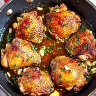 Garlic Butter Chicken Thighs