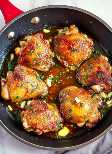 Garlic Butter Chicken Thighs